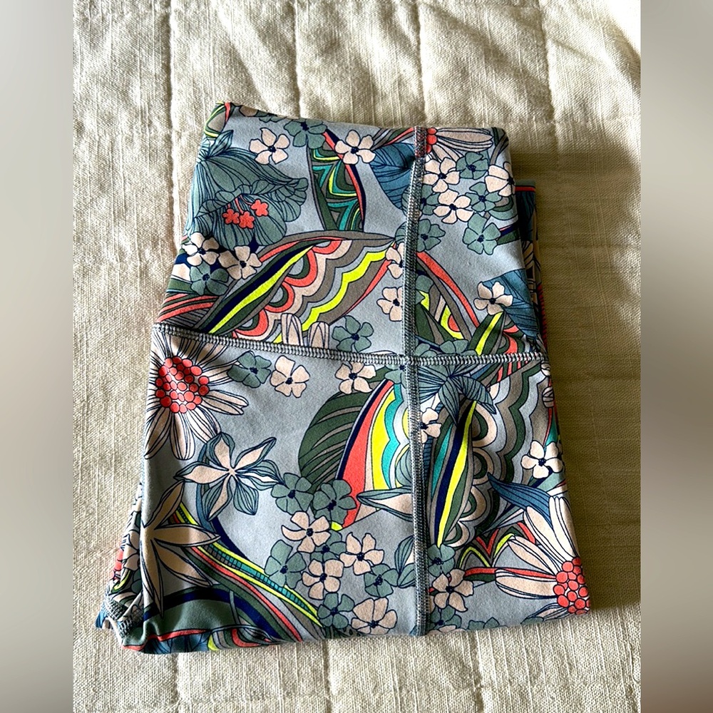 Victoria Secret Knockout Leggings